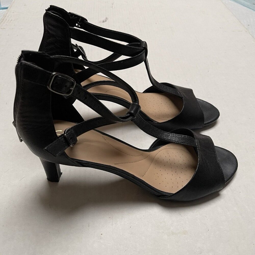 Clarks Laureti Pearl Sandals‎ Women's 10 Leather T-Strap Black Party Goth Fairy